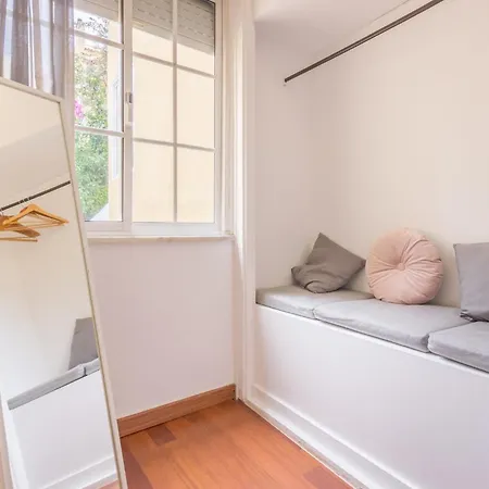 Sweet Secret Garden At Com Estacionamento Appartement